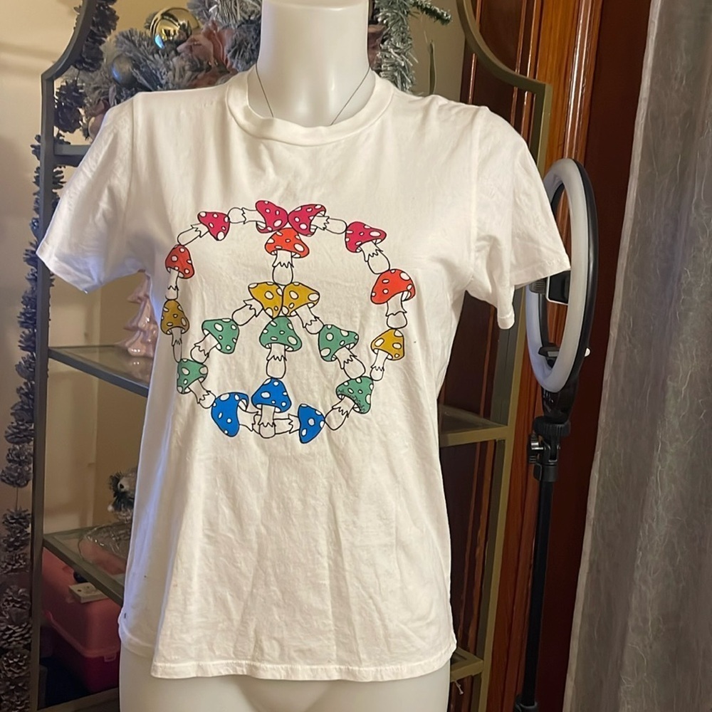 Lauren Moshi peace magic mushroom t-shirt white size S